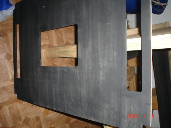this is the under side of the bottom of the box